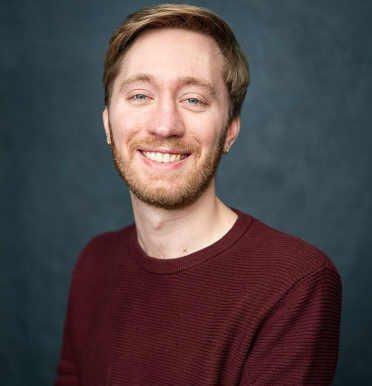Alexander ronneburg headshot 4